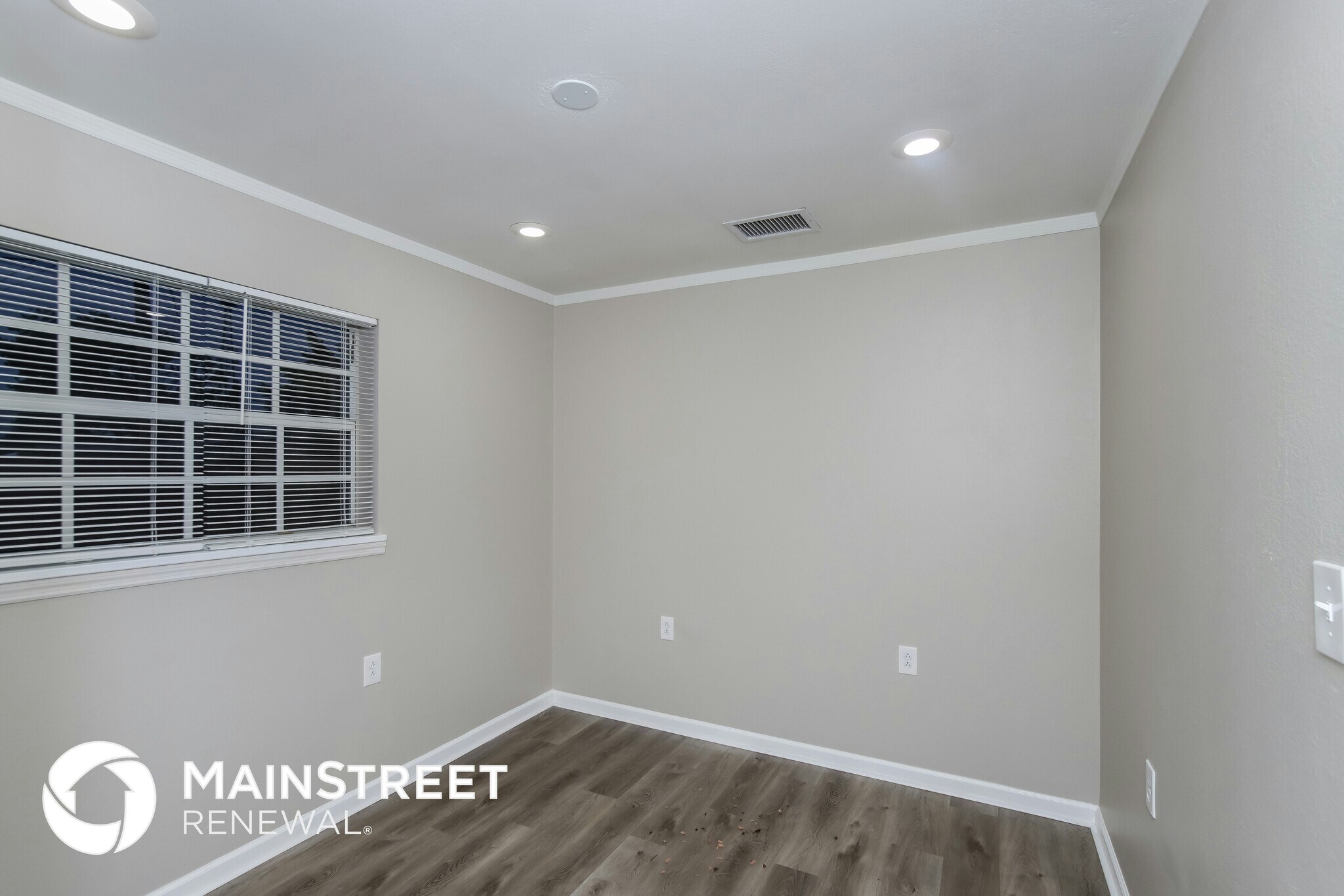 Building Photo - 862 Lance St