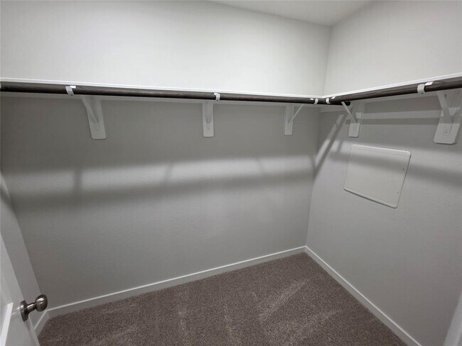 Building Photo - 7878 Alset Dr