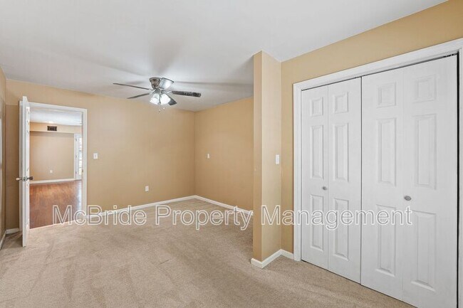 Building Photo - 539 Hunterdale Rd