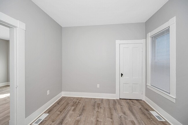 Building Photo - 62 W 3rd St