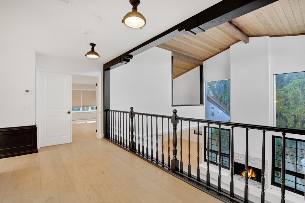 Building Photo - 23450 Park Hermosa