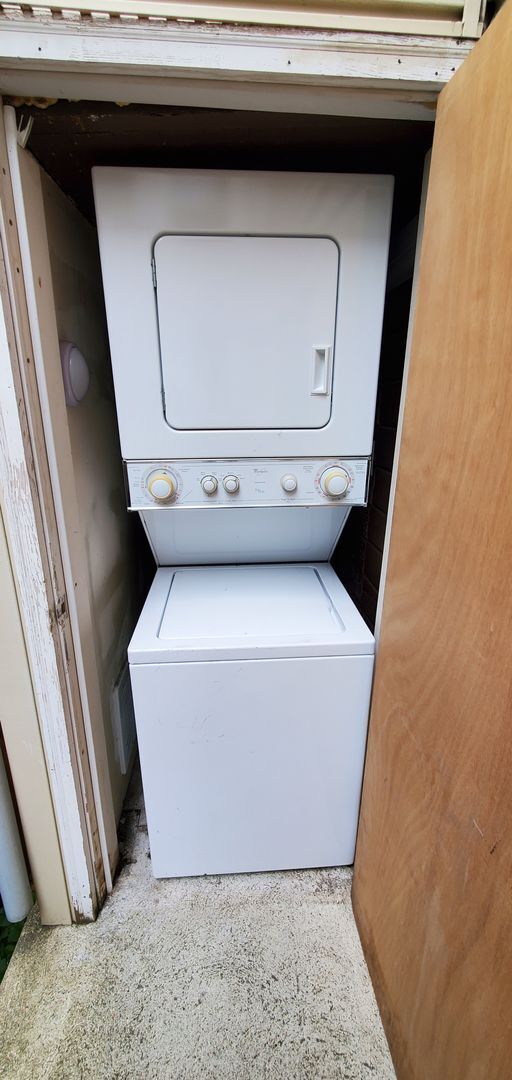 Building Photo - Washington House