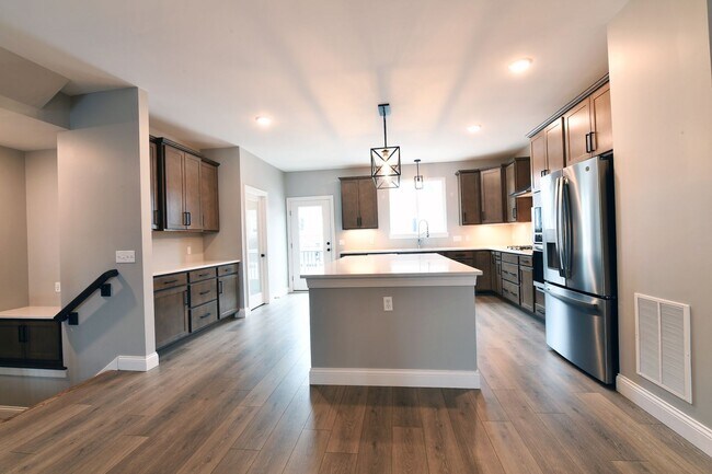 Building Photo - 11217 Talamore Cir