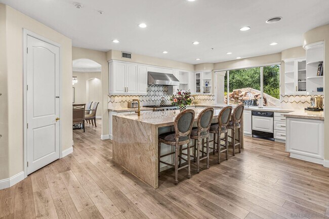 Building Photo - 6704 Rancho Lakes Ct