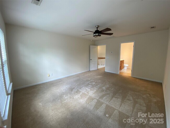 Building Photo - 6512 Manitoba Ln