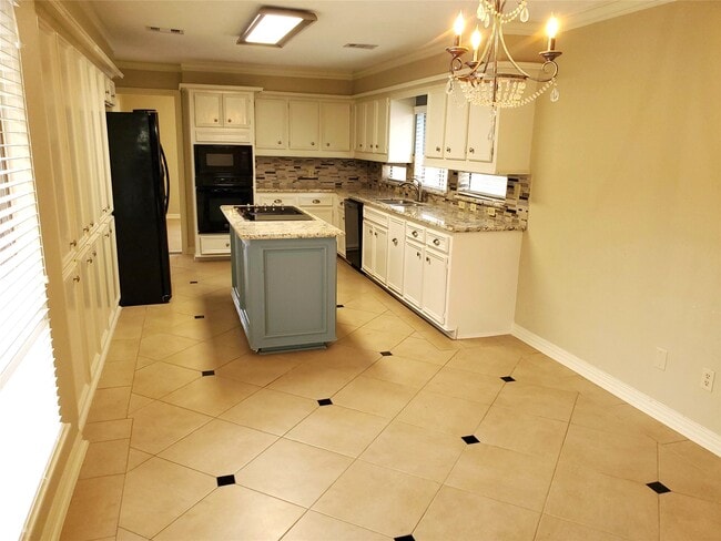 Building Photo - 20114 Atascocita Shores Dr