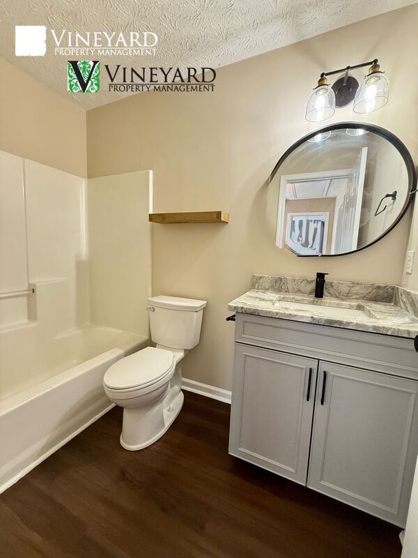 Building Photo - 421 Windcroft Cir NW