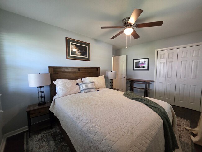 Building Photo - Sherwood Forest Gem | Spacious 3BR Home with Fenced Yard & Flex Room