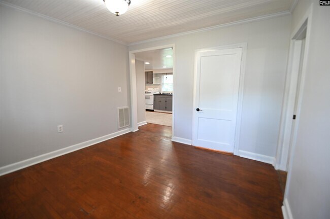 Building Photo - 217 Forest Bickley Rd