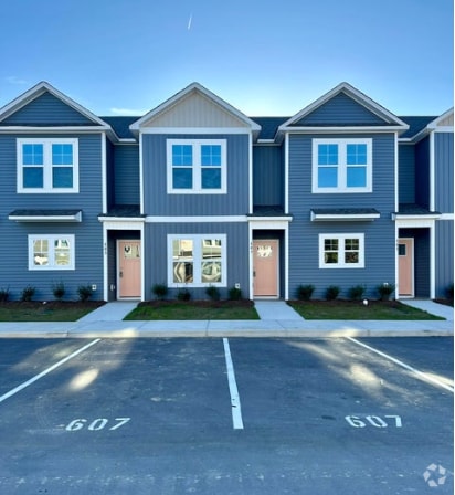 Building Photo - 607 Jacks Xing Dr