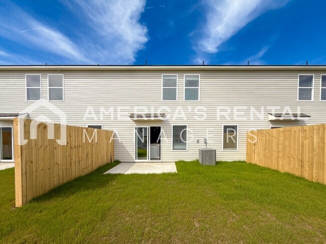 Building Photo - 66 River Grass Dr