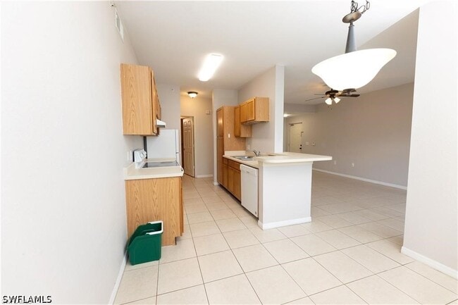 Building Photo - 7975 Preserve Cir