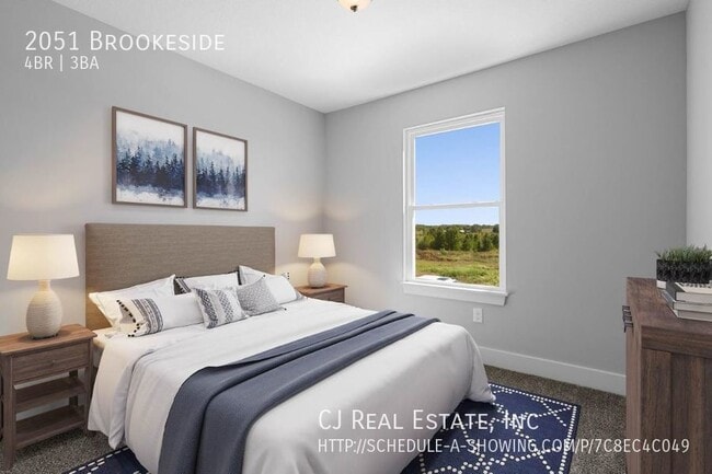 Building Photo - 2051 Brookeside-