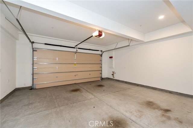 Building Photo - 156 Plum Lily