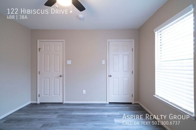 Building Photo - 122 Hibiscus Dr