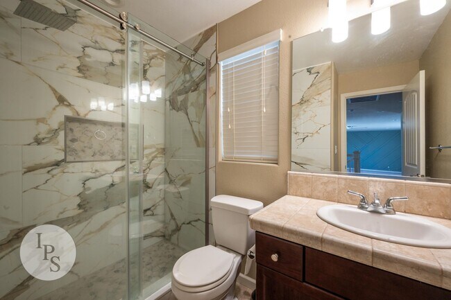 Building Photo - Fresno Westside Home, 5BR/3BA, Built 2018 – Great for Families