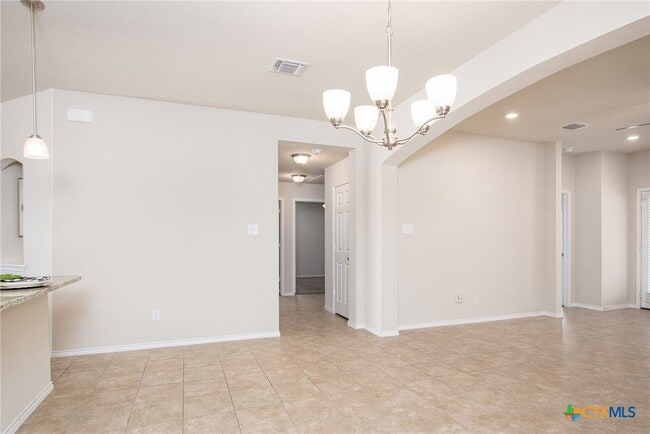 Building Photo - 2516 Bargello St