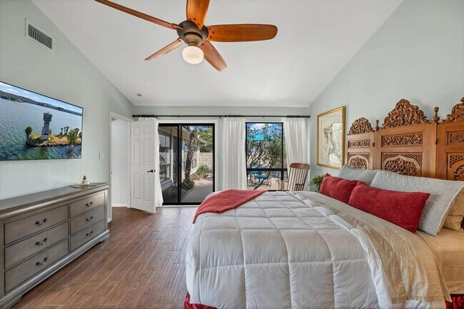 Building Photo - 202 Lighthouse Dr