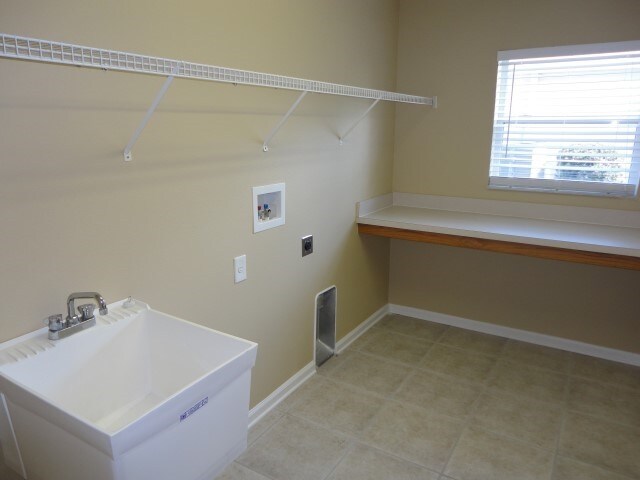 Building Photo - 5110 Rushbrook Rd