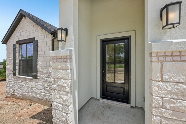 Building Photo - 4908 Turquesa Dr