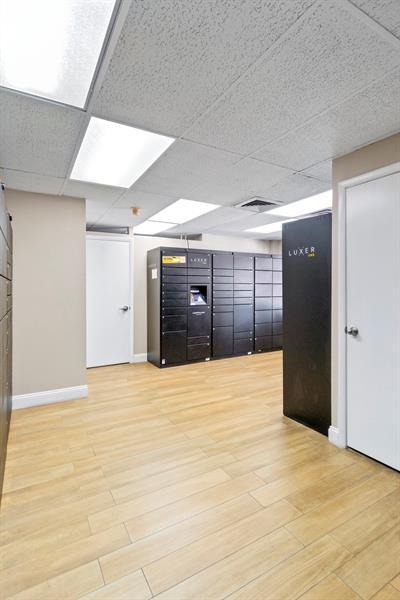 Building Photo - 111 N Pompano Beach Blvd