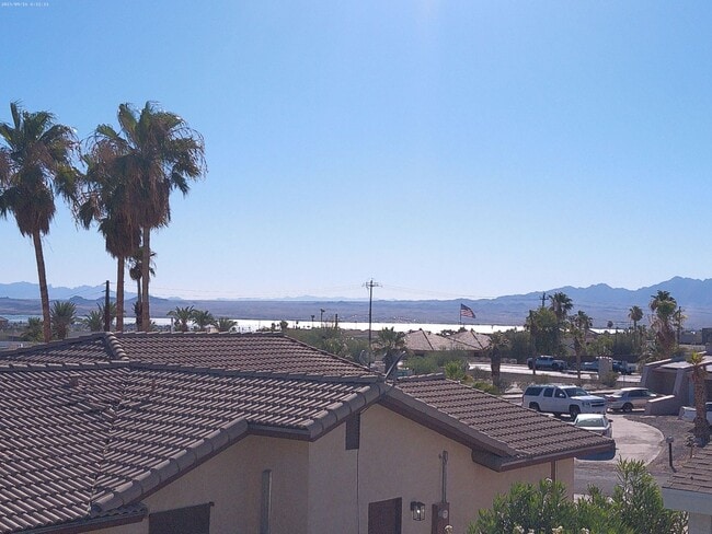Building Photo - Stunning Lake Havasu Rental 4 BR/ 3BA Pool Home Backing to Park
