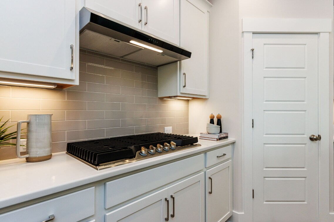 Building Photo - 339 Parkland Dr