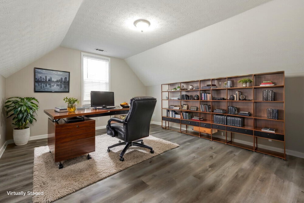 Building Photo - 226 Due W Dr