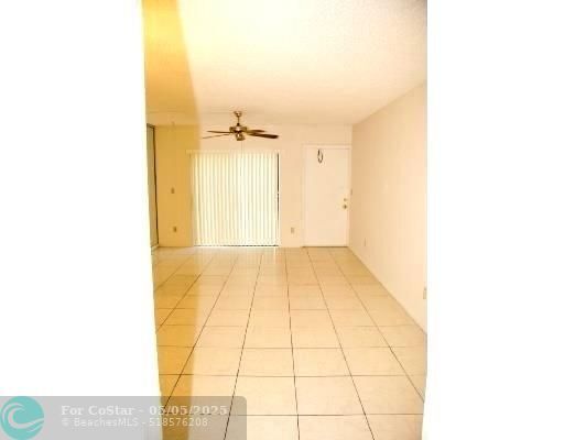 Building Photo - 11000 Royal Palm Blvd