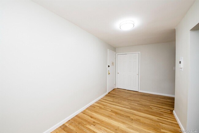 Building Photo - 94-30-94-60 60th Ave