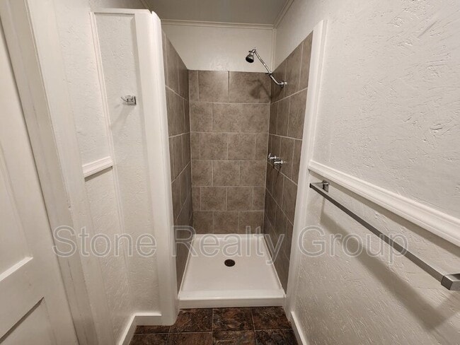 Building Photo - 10257 US-40