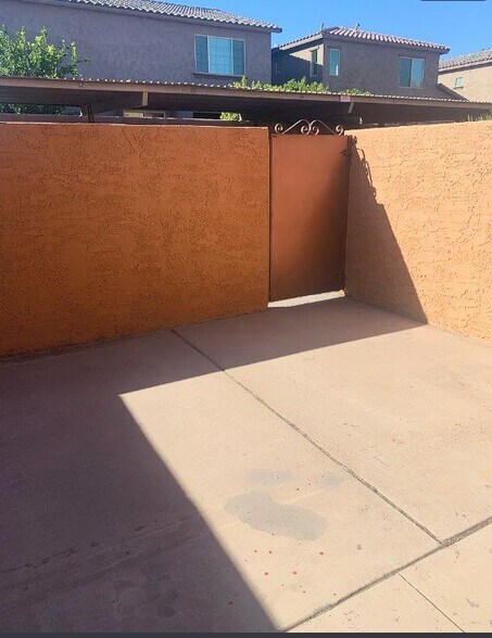 Building Photo - 7110 E Continental Dr