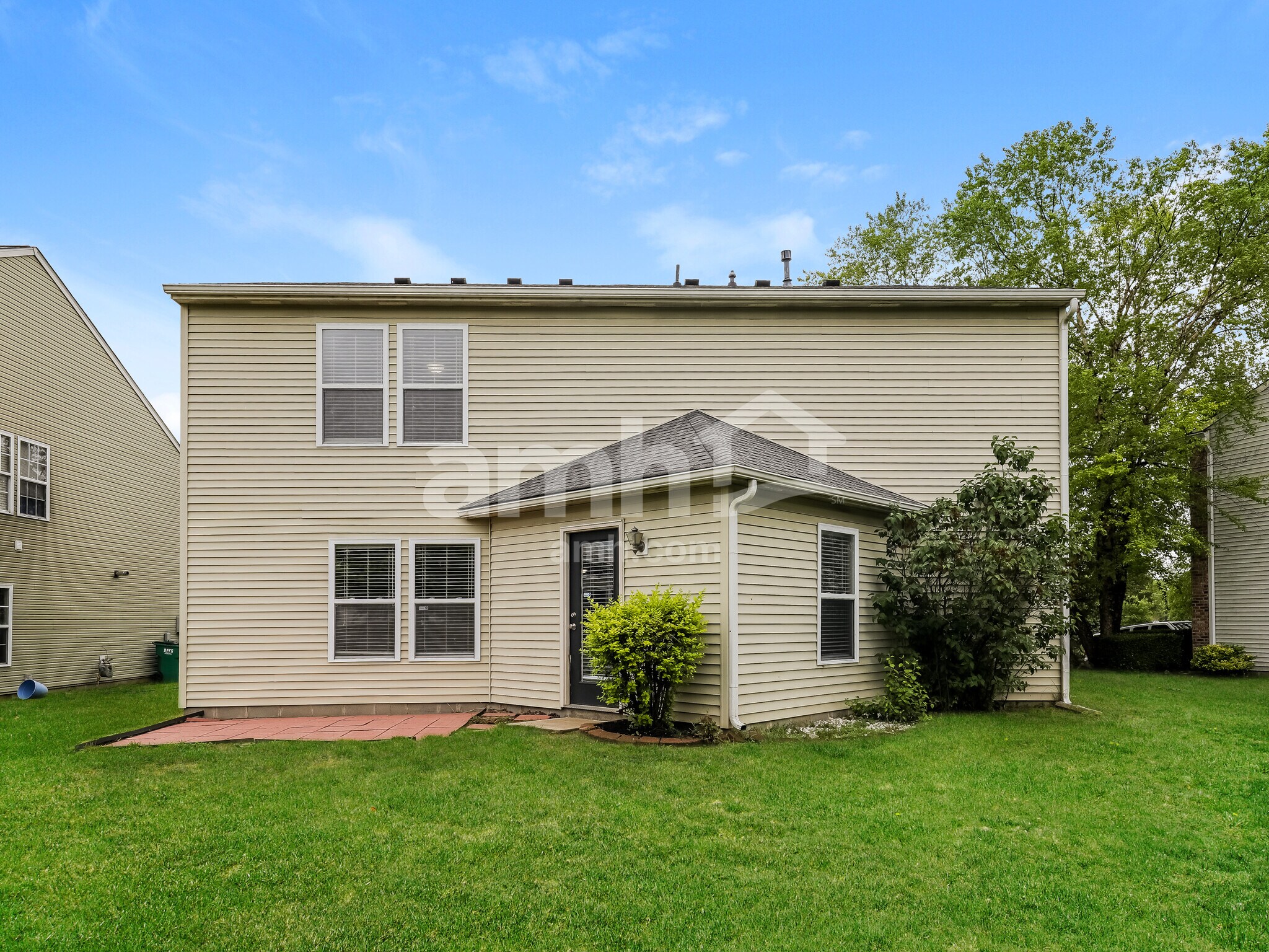 Building Photo - 13912 Meadow Lake Dr