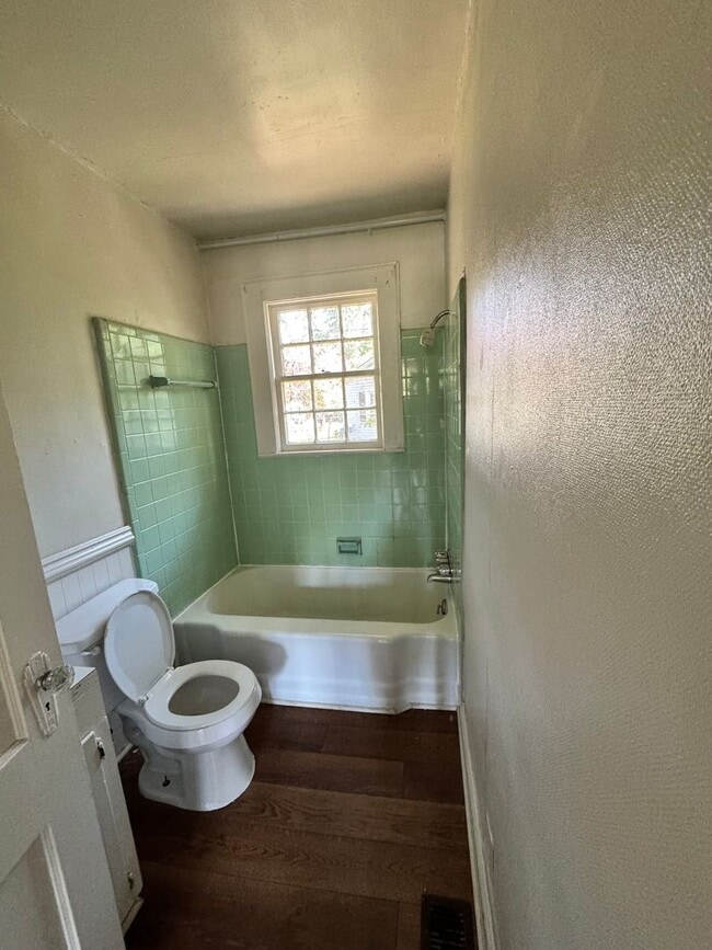 Building Photo - Duplex walking distance to Uptown Shelby, NC