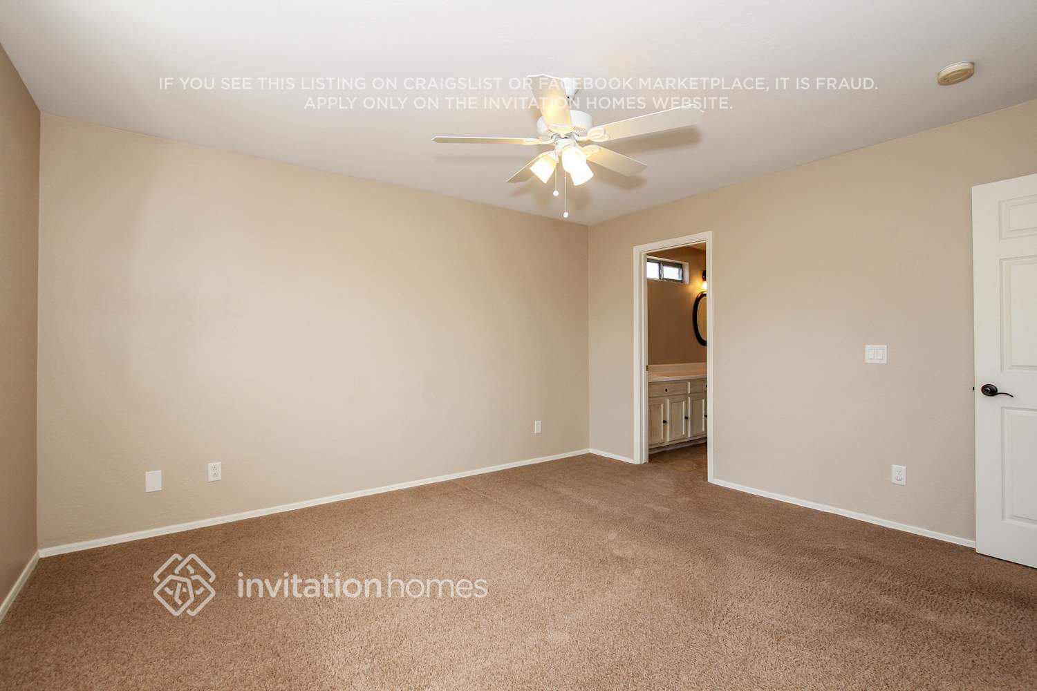 Building Photo - 13032 W Mauna Loa Ln