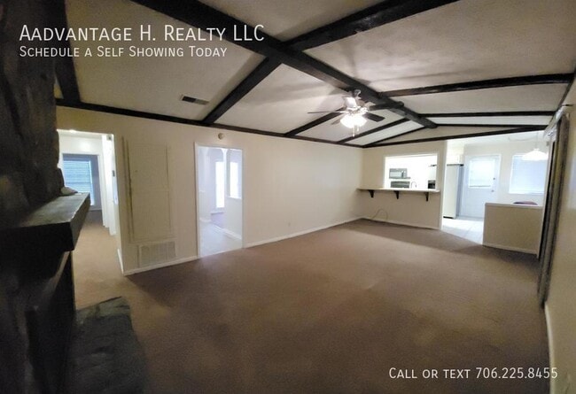 Building Photo - 4848 Basswood Dr