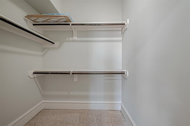 Building Photo - 5226 Kiam St