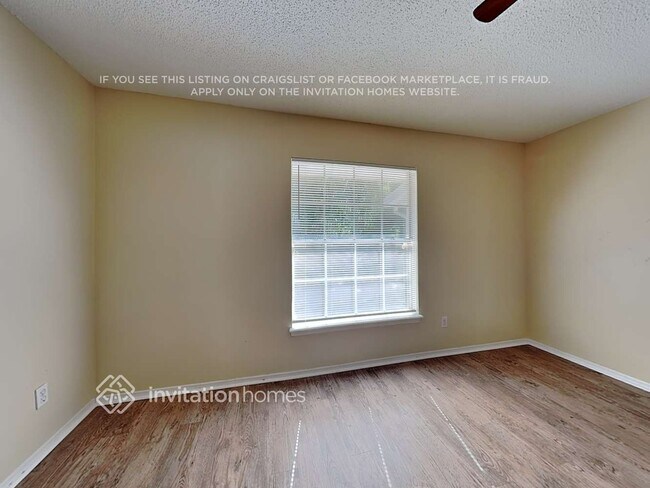 Building Photo - 7204 Lake Marsha Dr