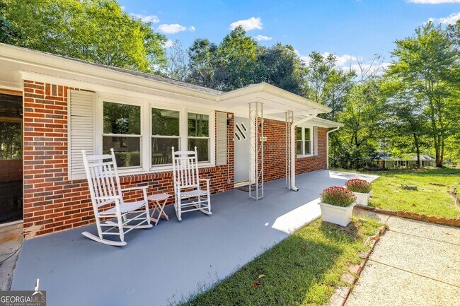 Building Photo - 4041 Fincher Dr