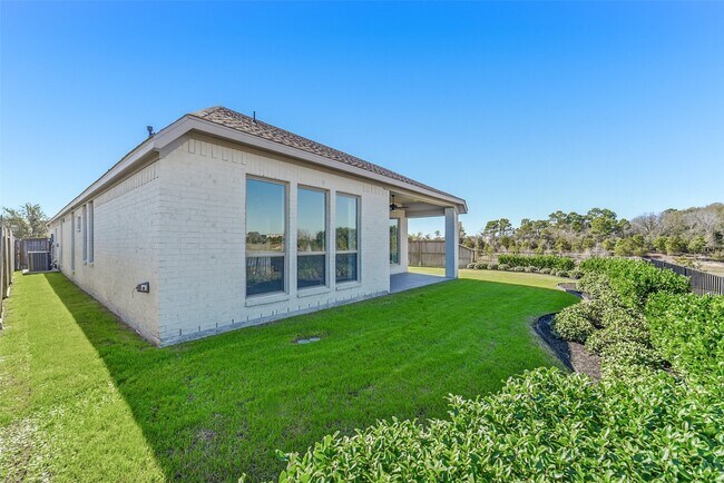 Building Photo - 31530 Bramble Holw Ct