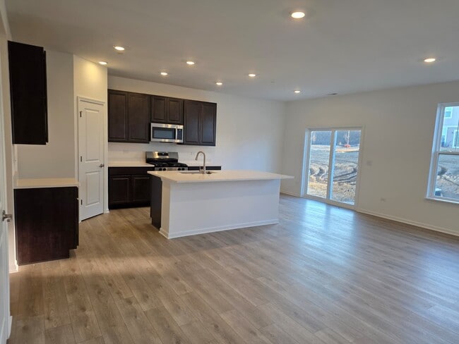 Building Photo - 248 Cooney Wy