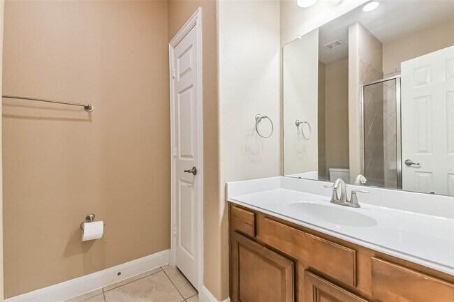Building Photo - 13911 Desert Trace Ct