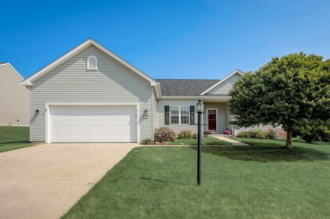 Primary Photo - W1158 Meadowsweet Pass