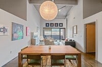 Building Photo - Fully Furnished 2 Bed / 2 Bath Modern Apar...