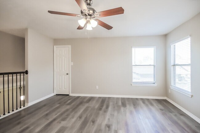 Building Photo - 20175 Royal Orchard Dr