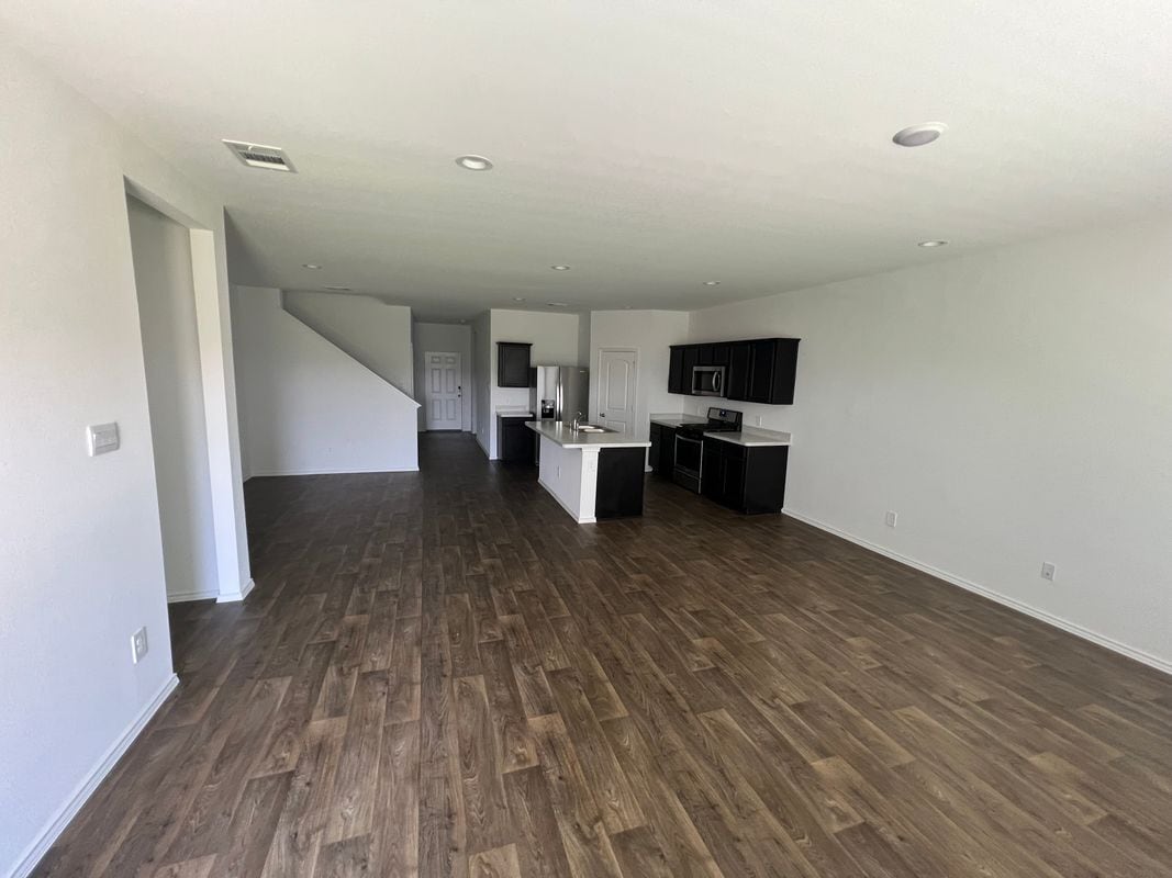 Building Photo - 12418 Pelican Bay Dr