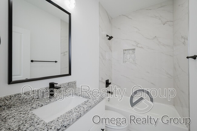 Building Photo - 117 Trifecta Dr