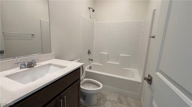 Building Photo - 8736 Victoria Pk St