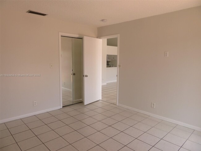 Building Photo - 6203 SW 147th Pl Cir
