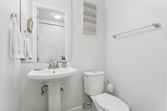 Building Photo - 38 Garden Bay Ct